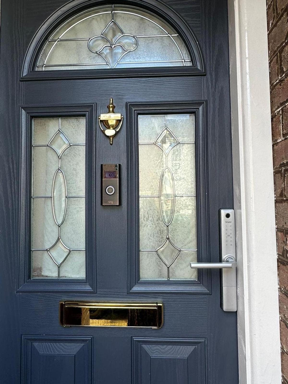 Luton Town House Near Airport Daire Dış mekan fotoğraf